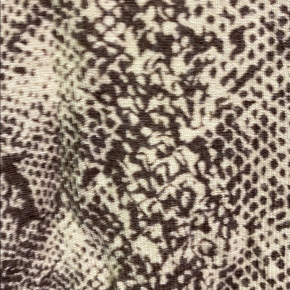 Express Design Studio Sweater Size M - Picture 3 of 7